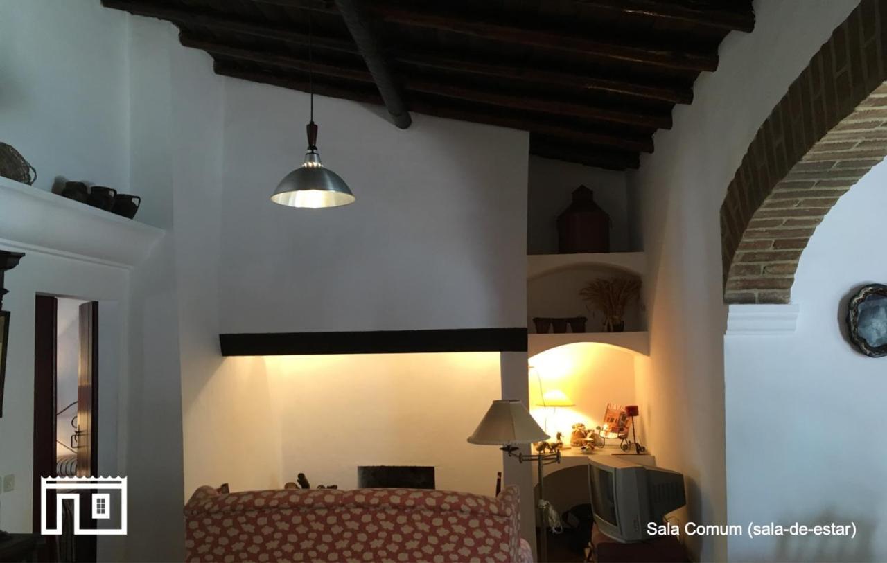 Casinha De Montoito Villa ภายนอก รูปภาพ